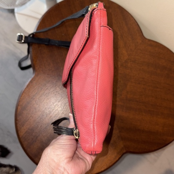 Halogen  Crossbody bag  envelope style pebbled leather  dark, coral, black trim - Picture 5 of 17
